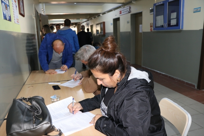 Edirne'de öğrenciler kan bağışı toplamak için yarıştı